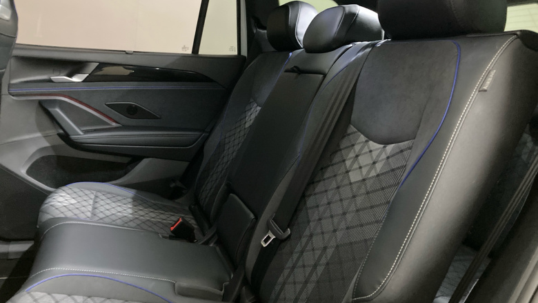 Volkswagen Tayron 2.0 TDI R-Line 5dr DSG7 [7 Seat] Diesel Estate